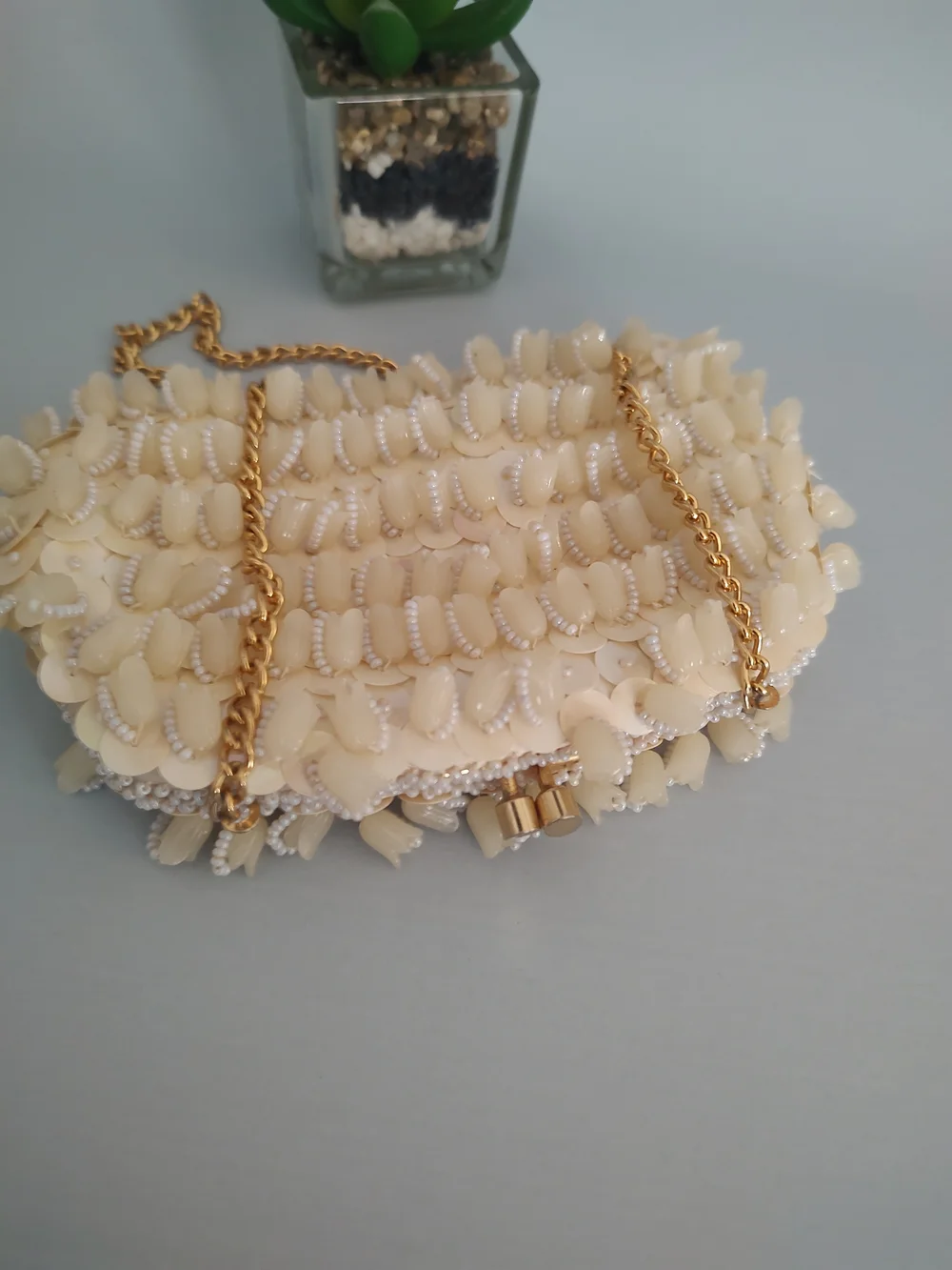 Elegant Cream Sequin Evening Clutch with Gold Chain